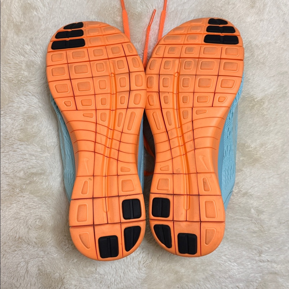 Nike Free 3.0✨ Womens light blue knit and orange tennis shoes. Sz 7✨ - Picture 4 of 7